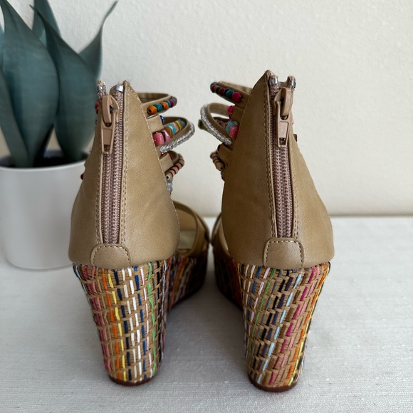 New Getmorebeauty Rainbow Beaded Braided wedge Sandals Woman’s EU36 US5 - Picture 9 of 12